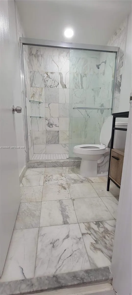 455 Golden Isles Dr #310 Hallandale Beach, FL 33009