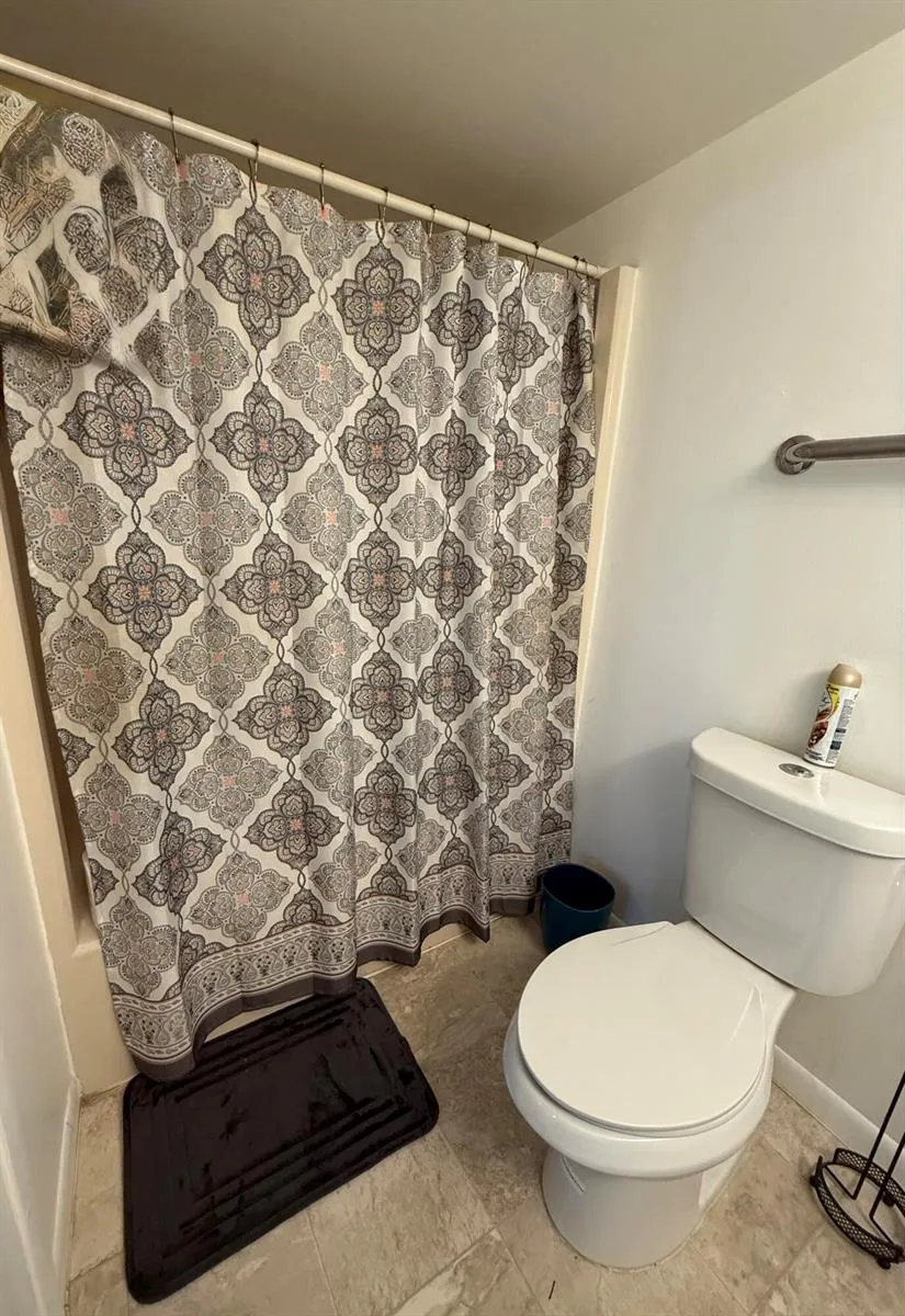 31 Springdale Circle Palm Springs, FL 33461