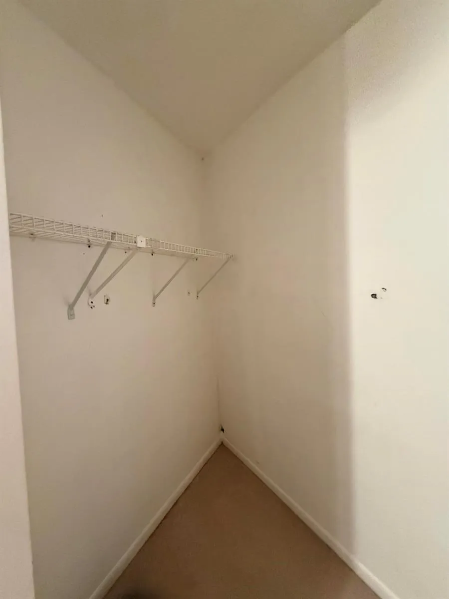 31 Springdale Circle Palm Springs, FL 33461