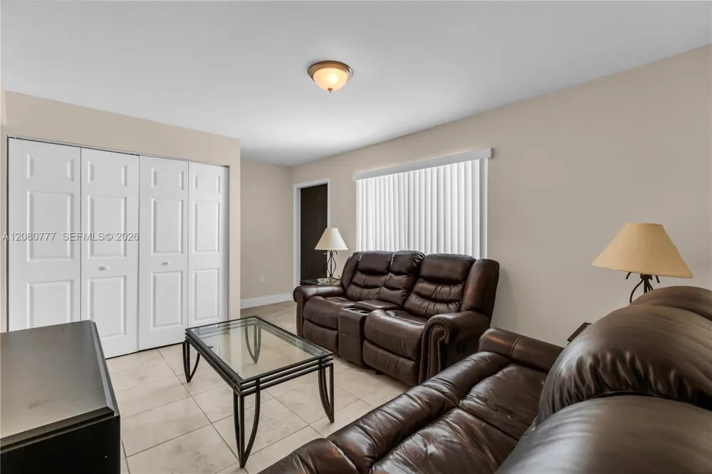 1990 NW 4th Ct #10 Miami, FL 33136