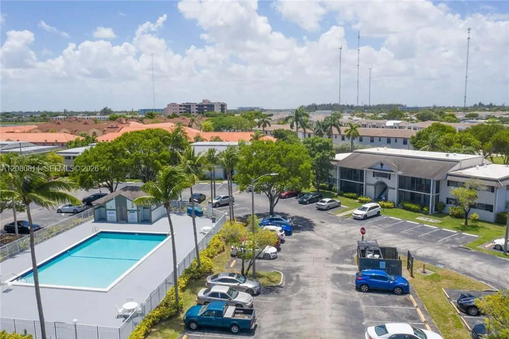 20761 NE 4 PL #204 Aventura, FL 33179