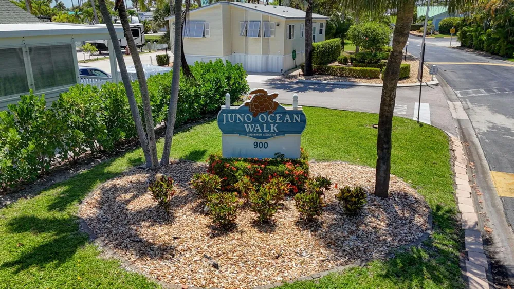 900 JUNO OCEAN Walk #50 Juno Beach, FL 33408