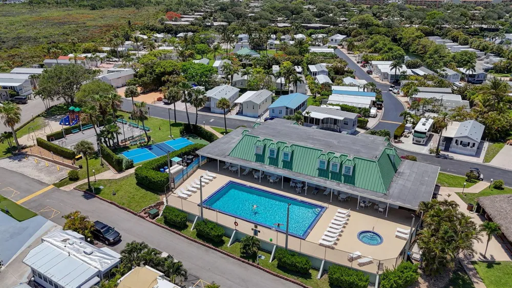 900 JUNO OCEAN Walk #50 Juno Beach, FL 33408