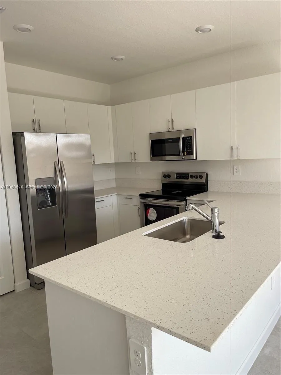 11872 SW 247th Ter Homestead, FL 33032