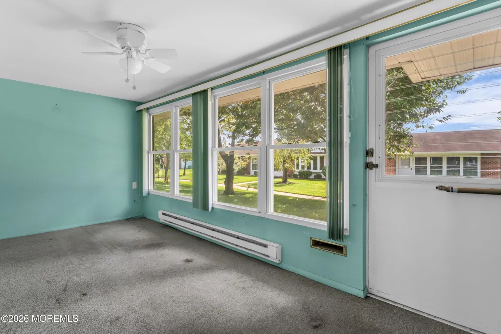 995 Argyll Circle #B Lakewood, NJ 08701