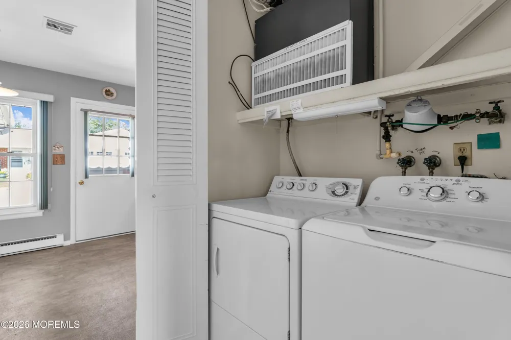 995 Argyll Circle #B Lakewood, NJ 08701