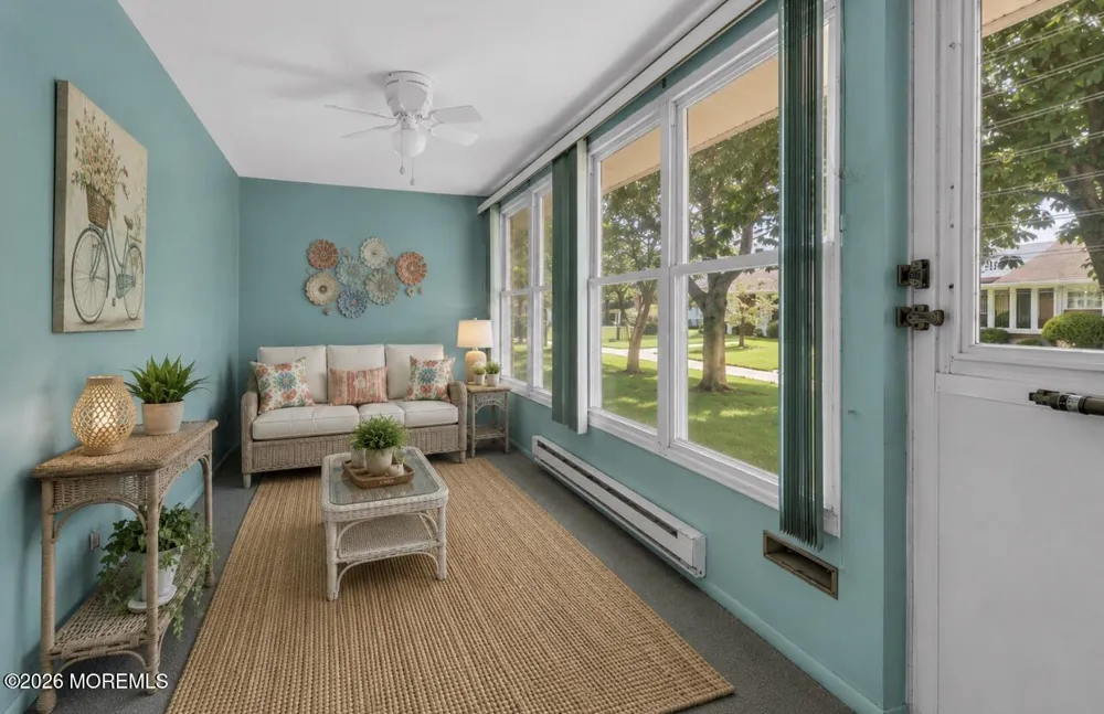 995 Argyll Circle #B Lakewood, NJ 08701