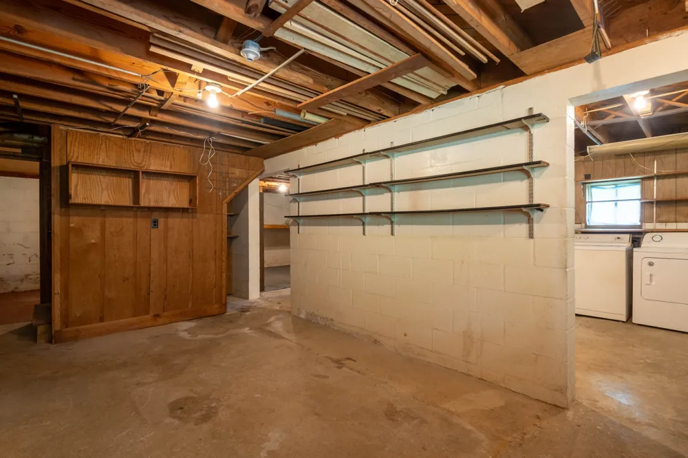 265 Country Ln Lenoir City, TN 37771