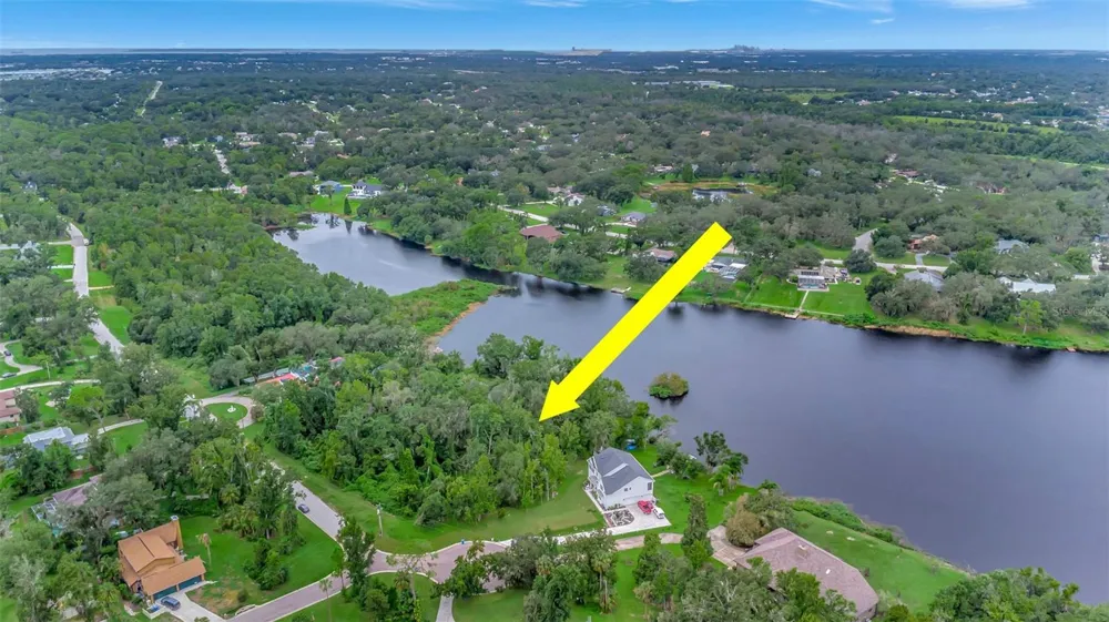 12612 LAKE HILLS DRIVE Riverview, FL 33569