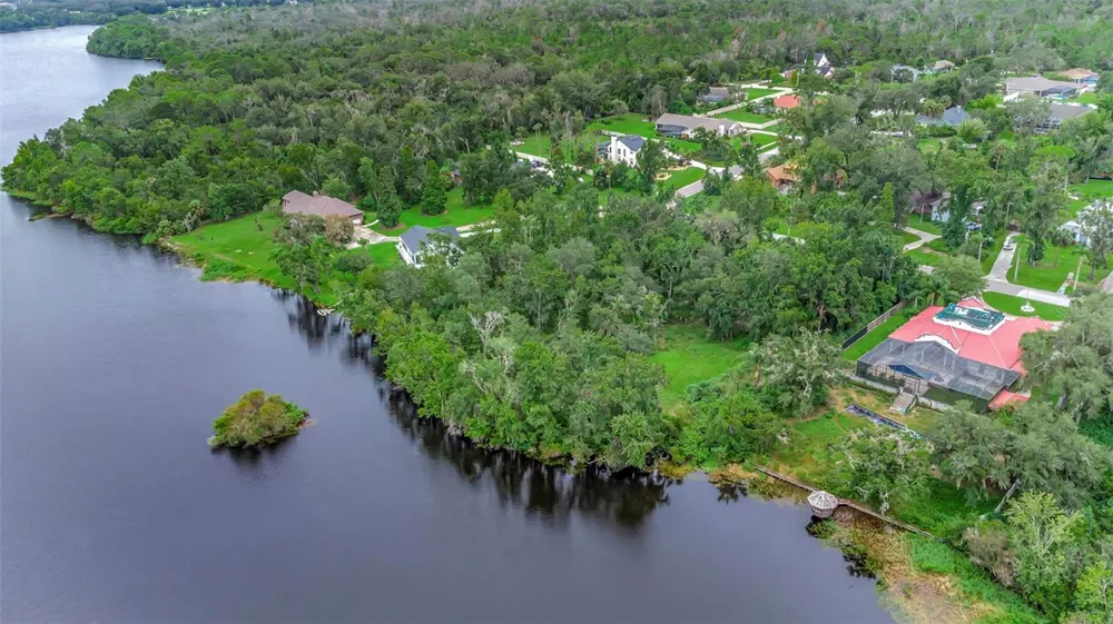 12612 LAKE HILLS DRIVE Riverview, FL 33569