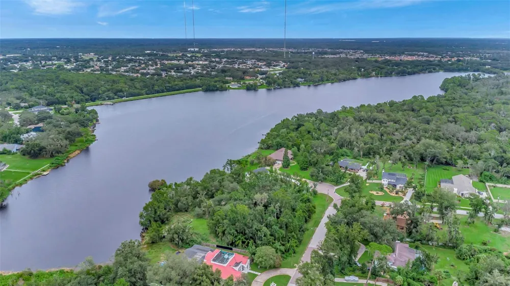 12612 LAKE HILLS DRIVE Riverview, FL 33569