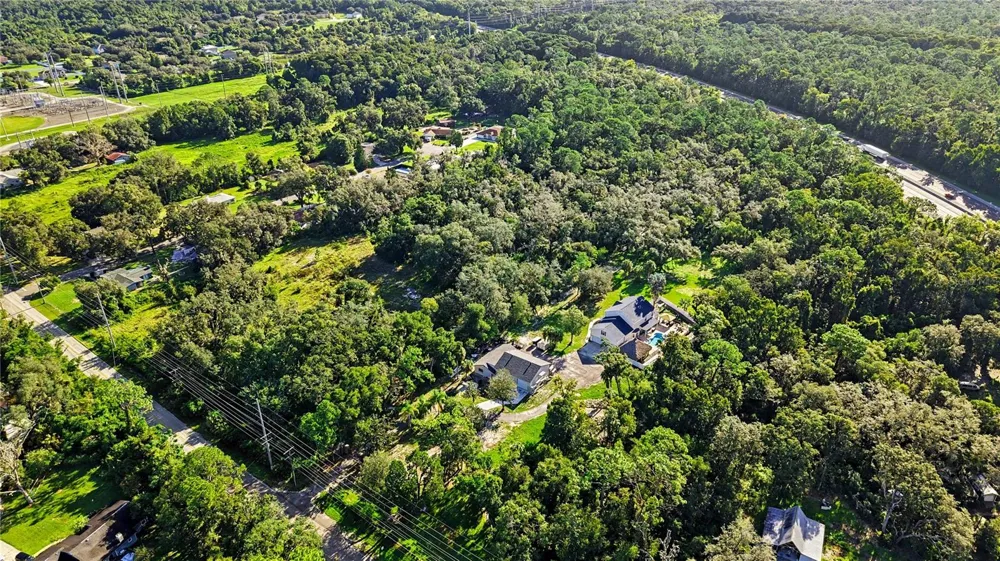 LIVINGSTON AVE Lutz, FL 33559