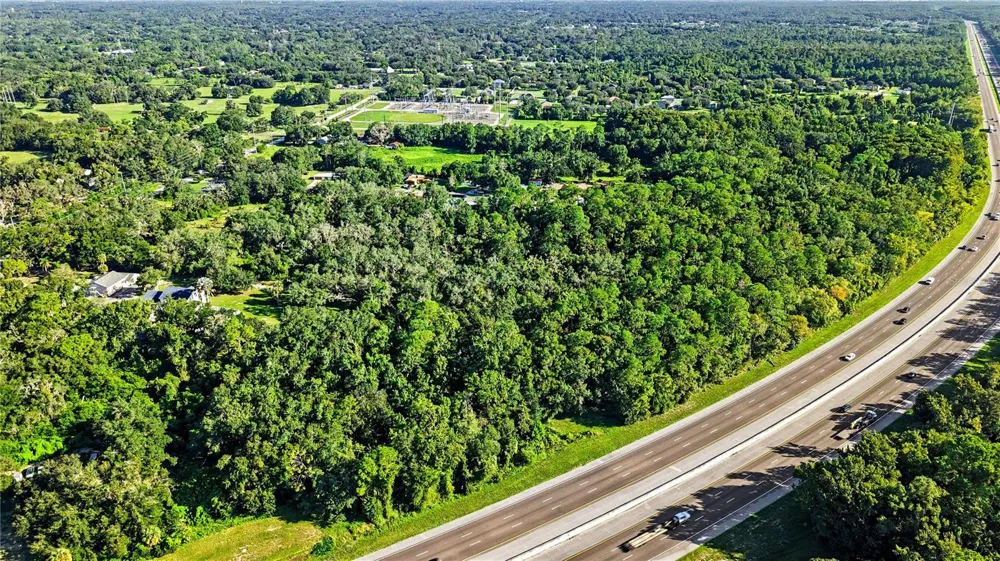 LIVINGSTON AVE Lutz, FL 33559