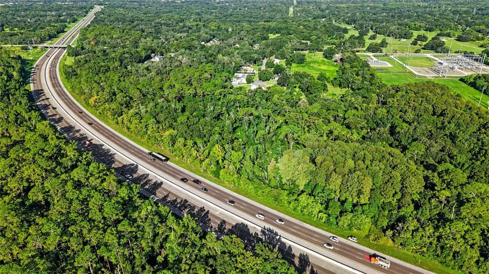 LIVINGSTON AVE Lutz, FL 33559