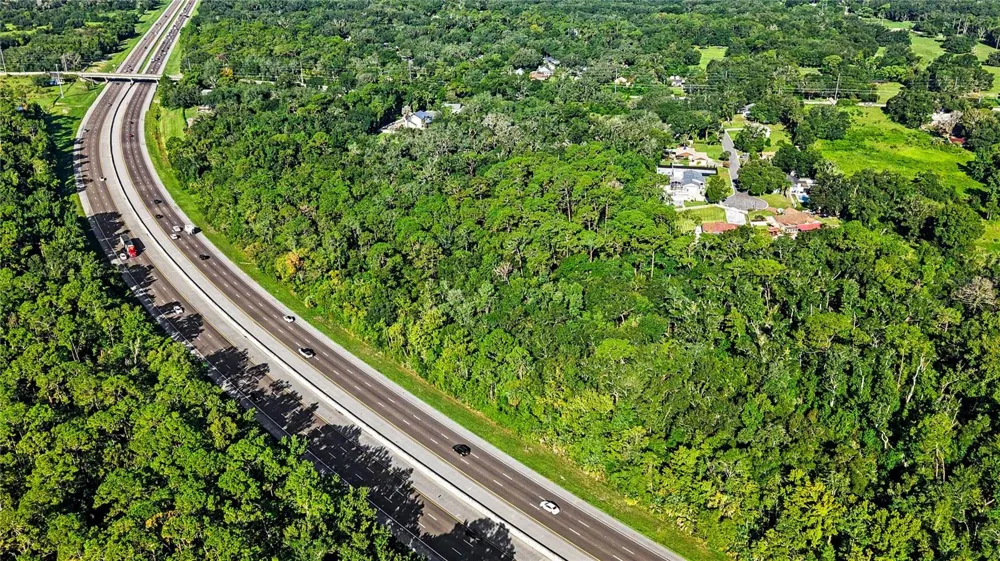 LIVINGSTON AVE Lutz, FL 33559