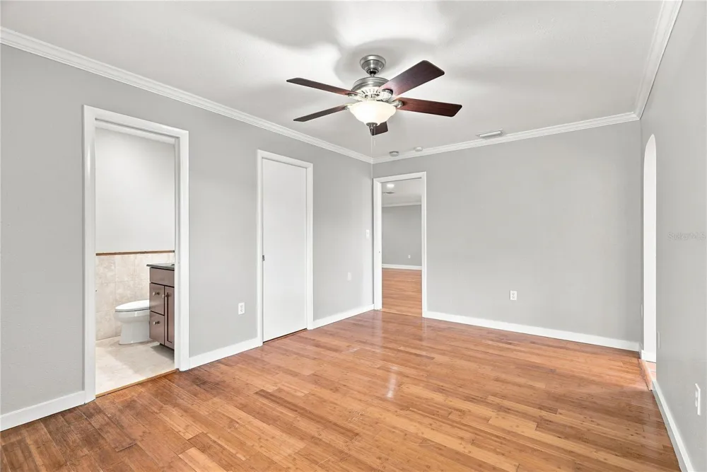 9500 118TH LANE Seminole, FL 33772