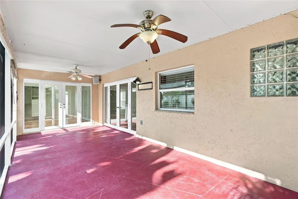 9500 118TH LANE Seminole, FL 33772