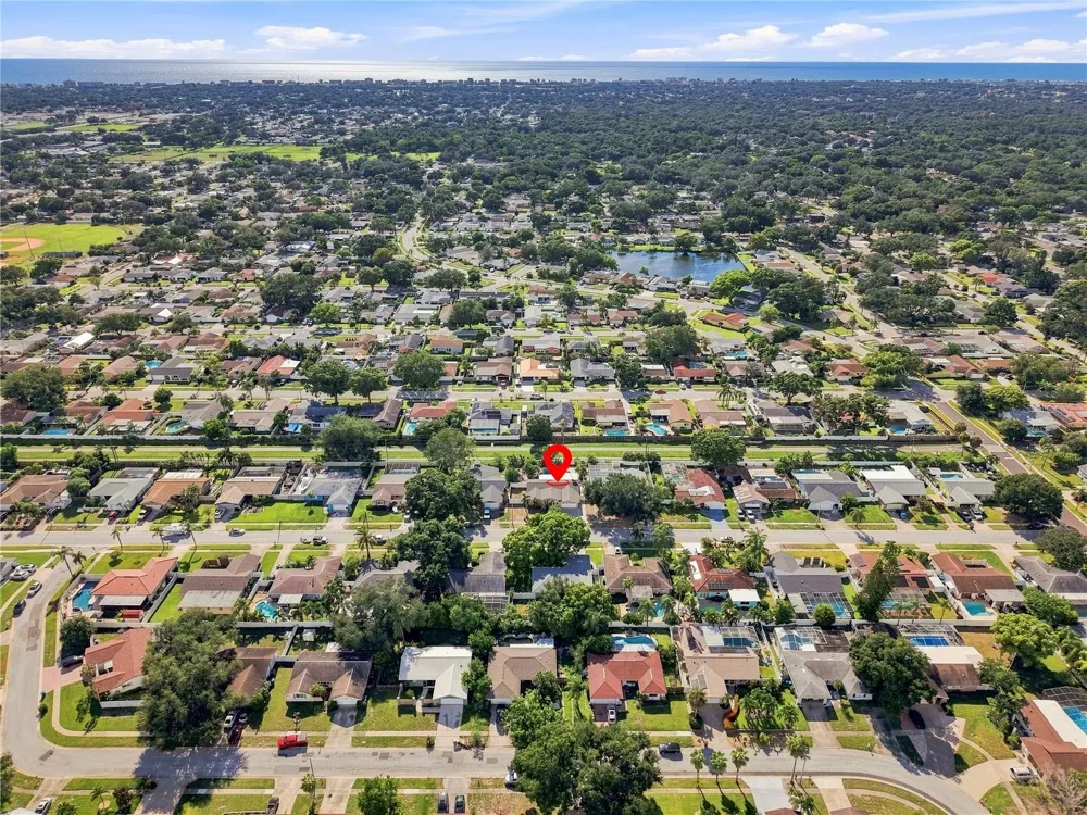 9500 118TH LANE Seminole, FL 33772