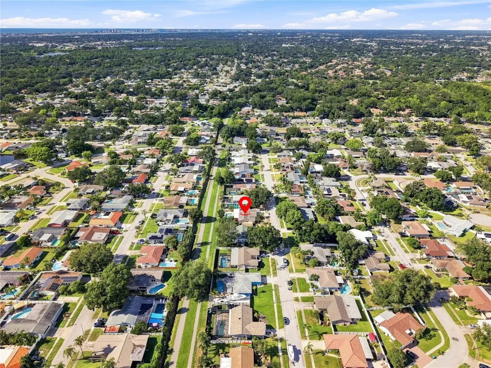 9500 118TH LANE Seminole, FL 33772