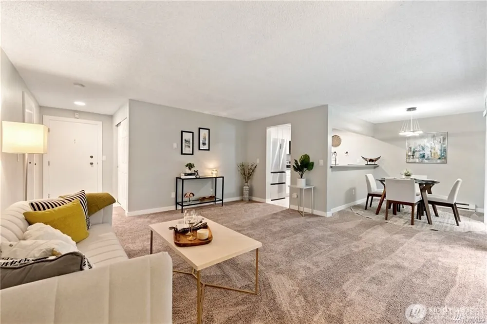 6858 139th Avenue NE #708 Redmond, WA 98052
