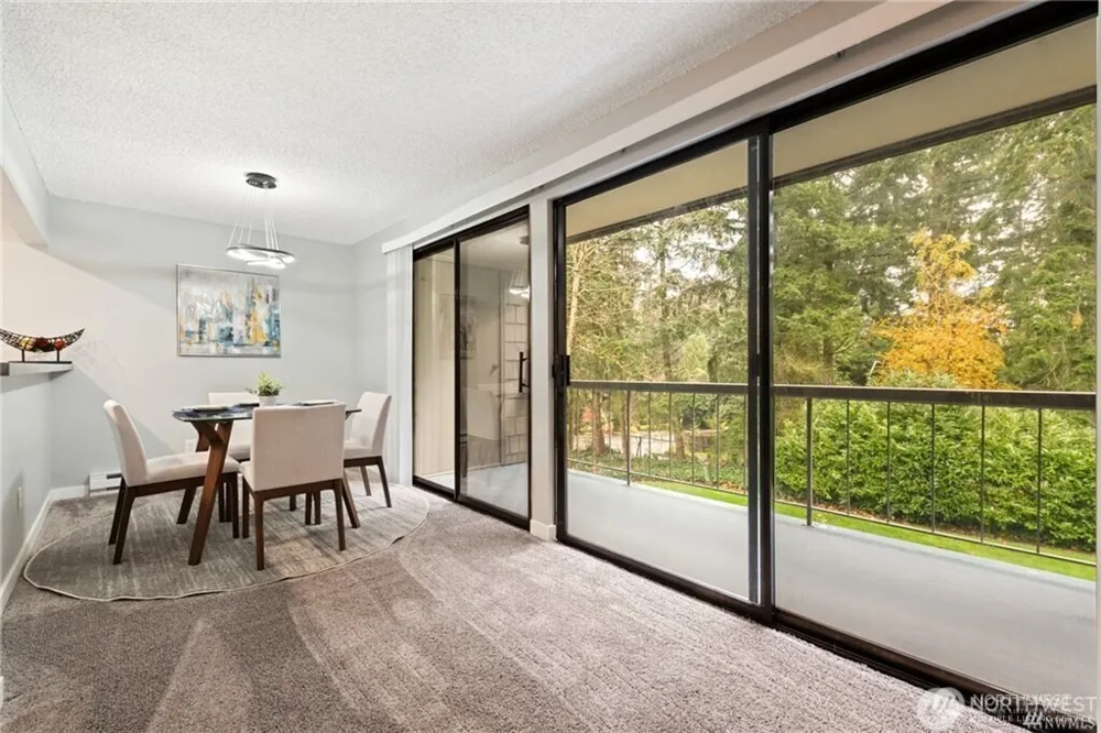 6858 139th Avenue NE #708 Redmond, WA 98052