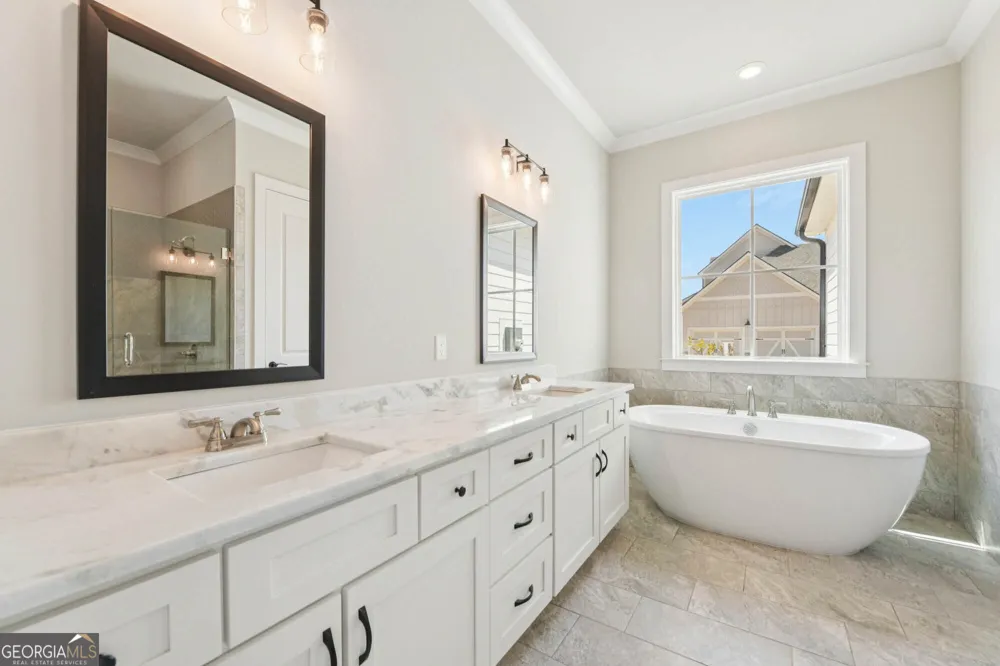 1380 Melody BND Watkinsville, GA 30677