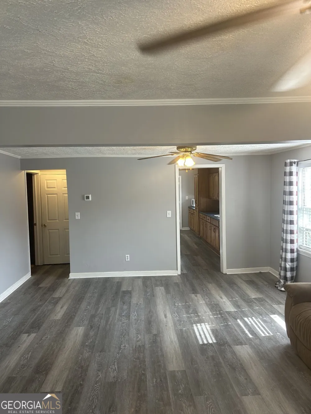 63 Clairmont AVE Elberton, GA 30635
