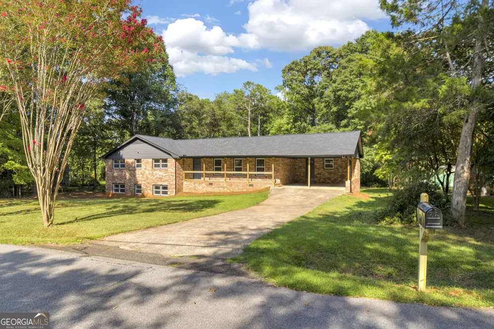 140 Benjamin DR Athens, GA 30606