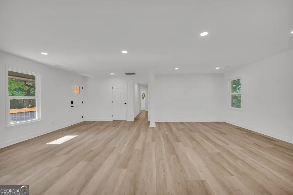 140 Benjamin DR Athens, GA 30606