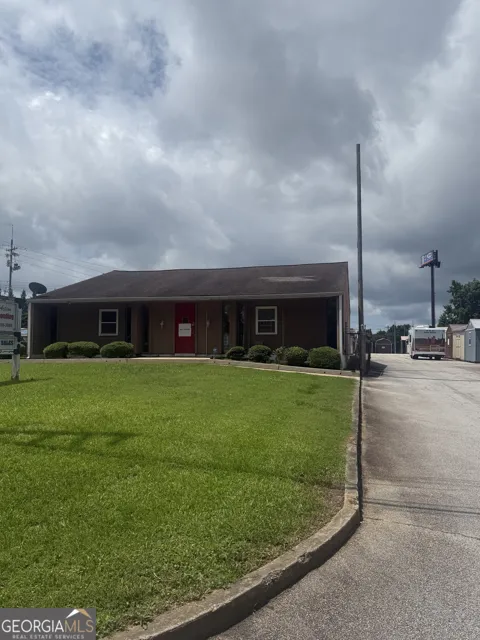 537 Industrial BLVD