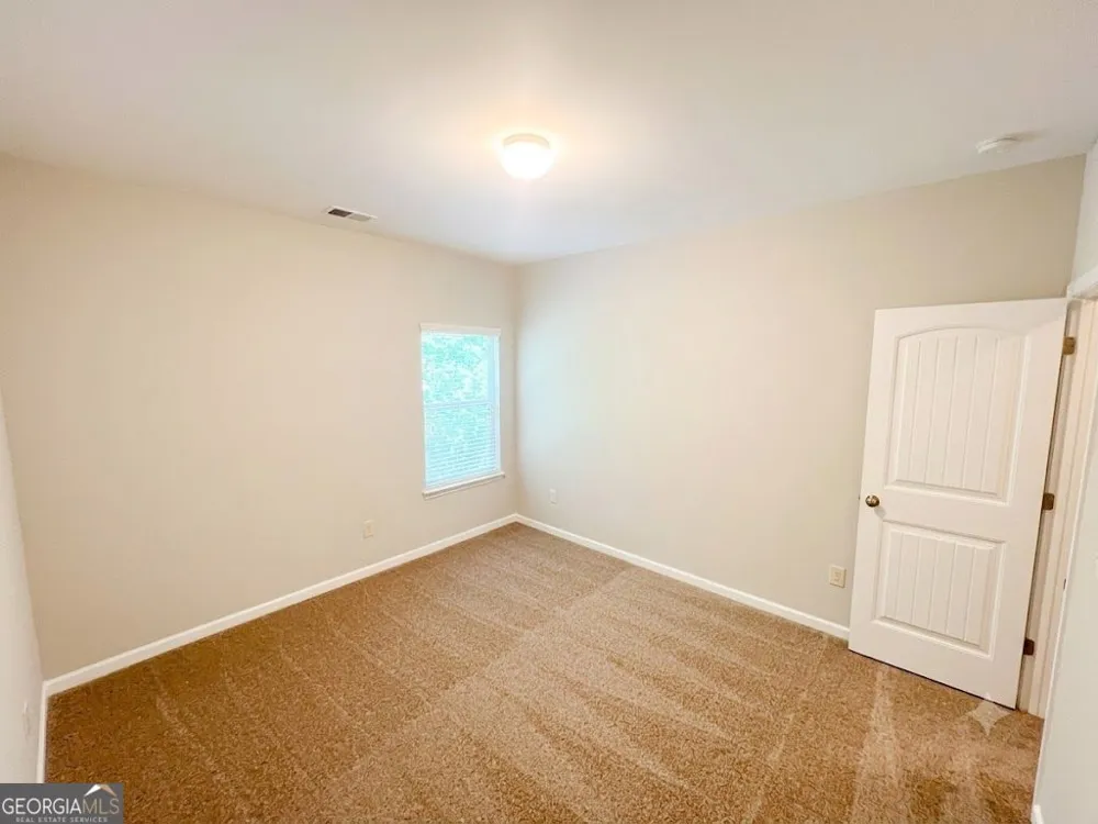 1086 Blind Brook CIR Hoschton, GA 30548