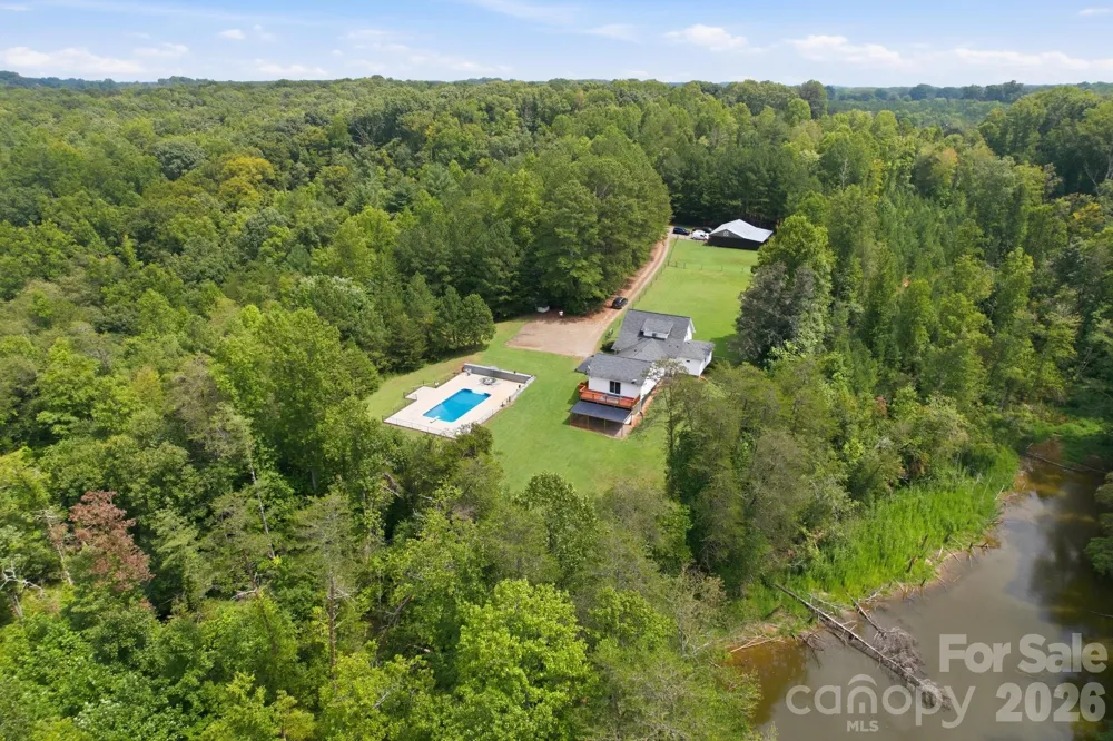 761 Bowles Farm Road Statesville, NC 28625