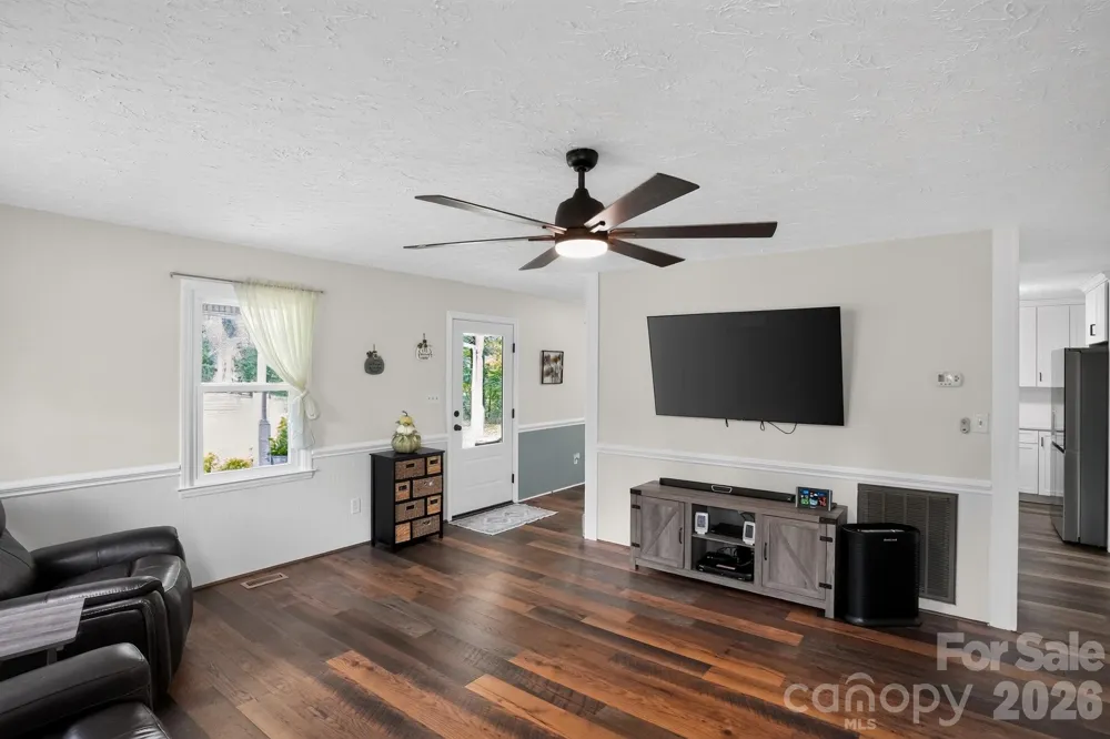 761 Bowles Farm Road Statesville, NC 28625