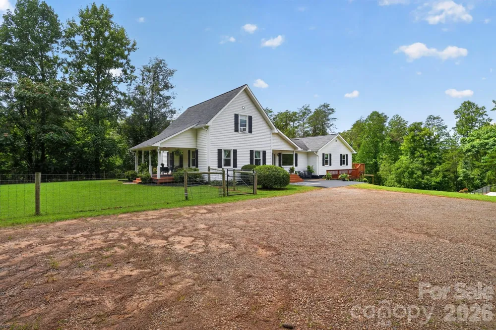 761 Bowles Farm Road Statesville, NC 28625