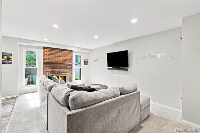 7925 W Layton Avenue #302 Denver, CO 80123