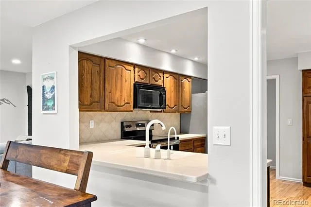 7925 W Layton Avenue #302 Denver, CO 80123