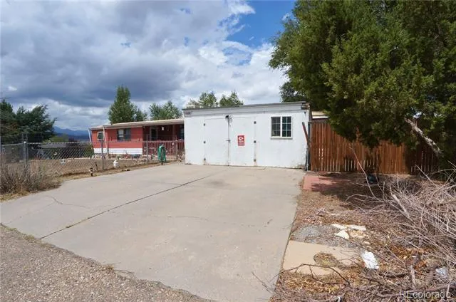 2835 Blue Spruce Drive Colorado City, CO 81019