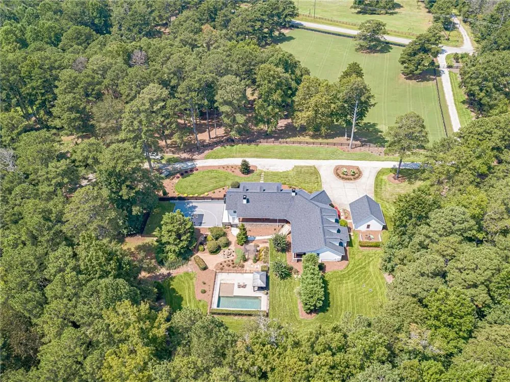 9667 Ephesus Church Road Villa Rica, GA 30180
