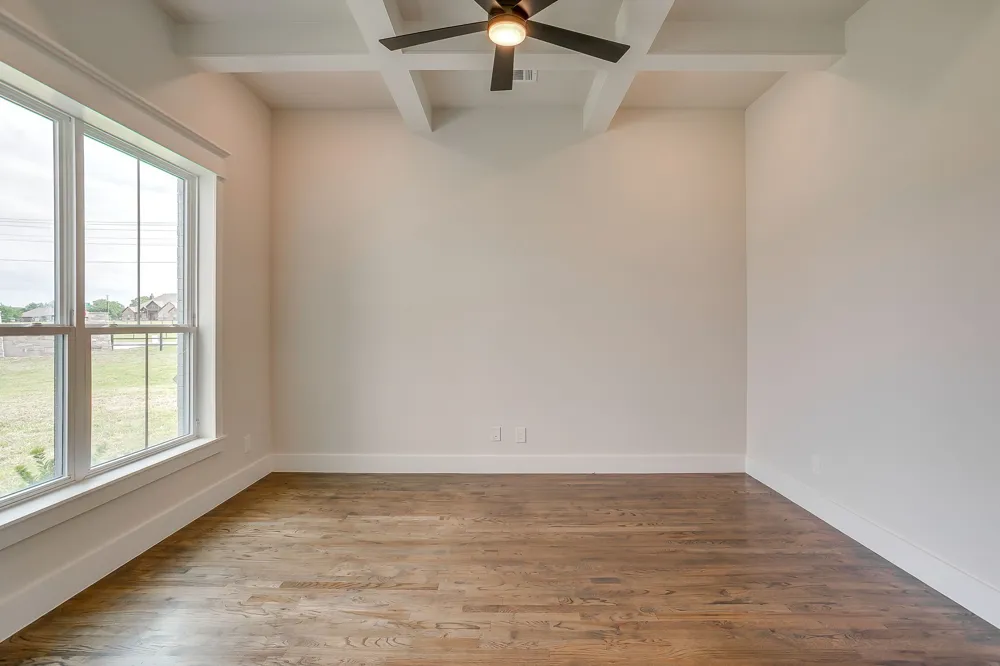 1001 Magnolia Court Springtown, TX 76082