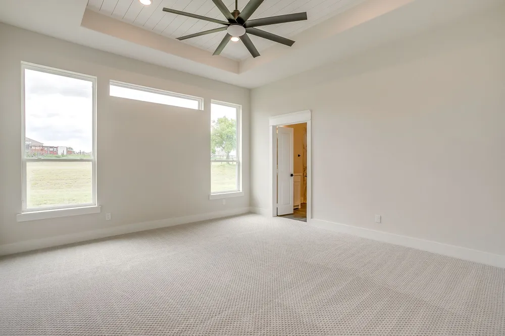 1001 Magnolia Court Springtown, TX 76082