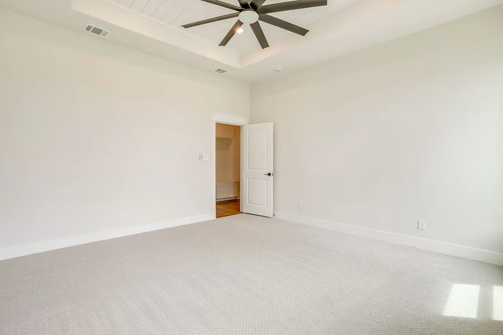 1001 Magnolia Court Springtown, TX 76082