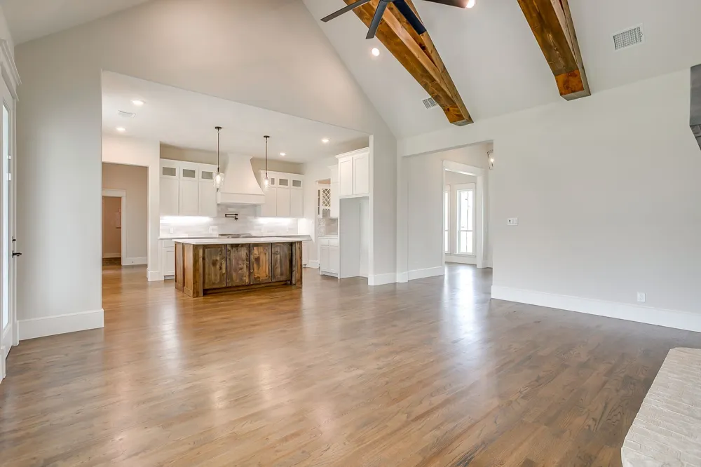 1001 Magnolia Court Springtown, TX 76082