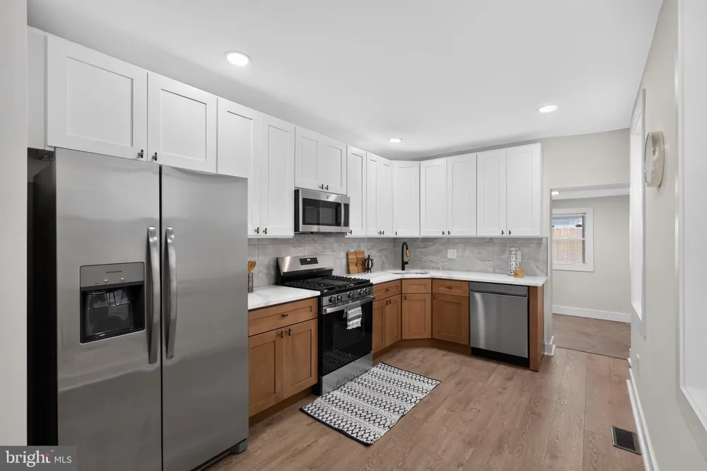 3014 SALMON Philadelphia, PA 19134