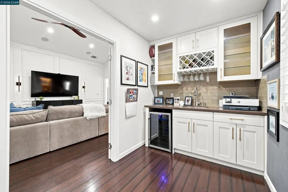 186 Paso Nogal Rd Pleasant Hill, CA 94523