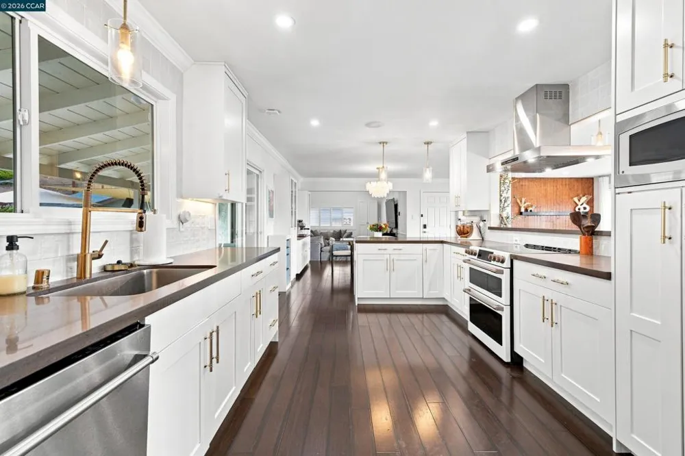 186 Paso Nogal Rd Pleasant Hill, CA 94523
