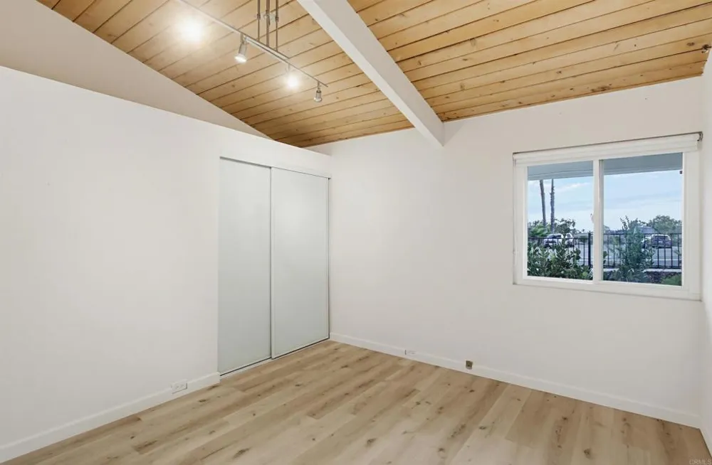 5605 Soledad Mountain Rd La Jolla, CA 92037