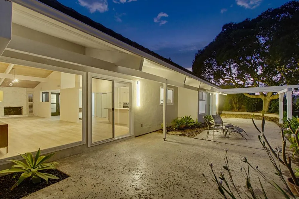 5605 Soledad Mountain Rd La Jolla, CA 92037
