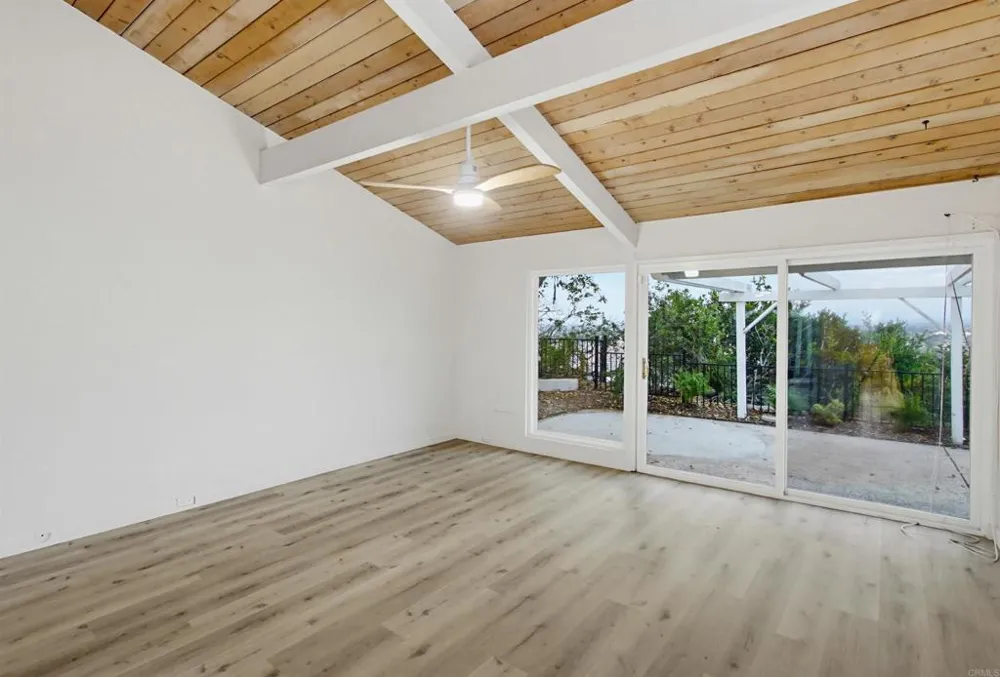 5605 Soledad Mountain Rd La Jolla, CA 92037