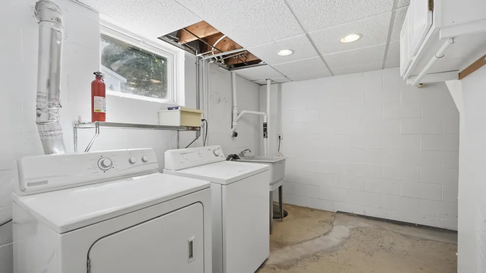 1710 S Hopkins Street Grand Haven, MI 49417