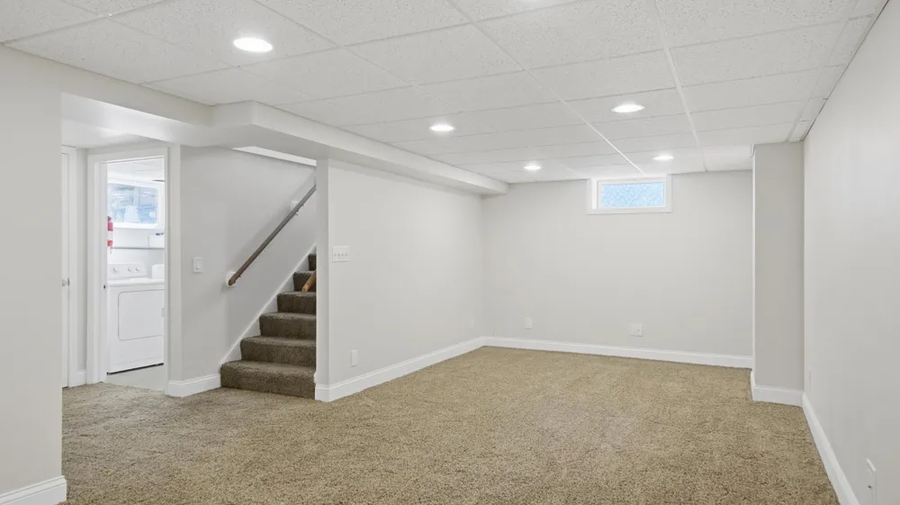 1710 S Hopkins Street Grand Haven, MI 49417